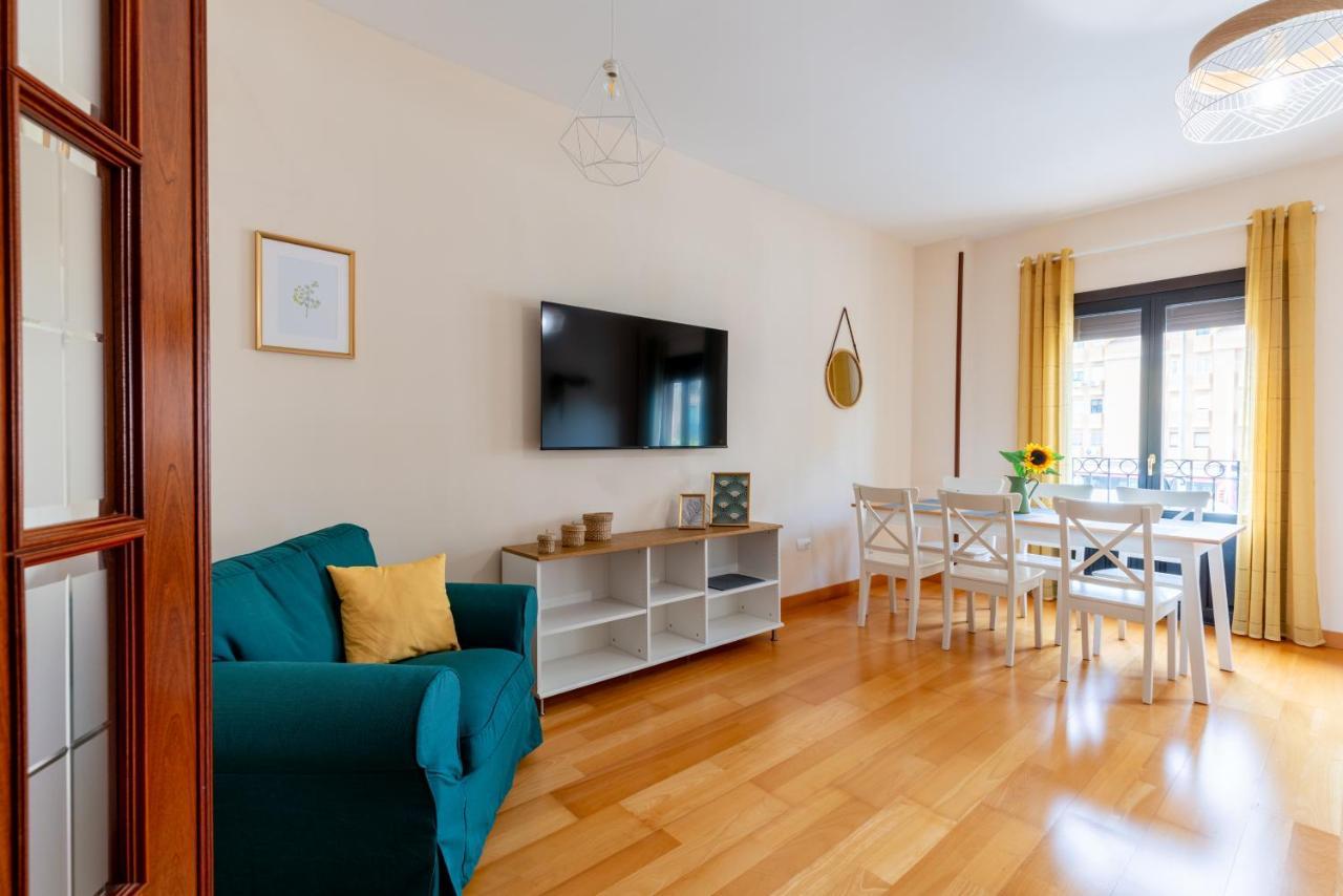 Center Of Seville! Luxury Apartment In Sevillian Manor House! エクステリア 写真