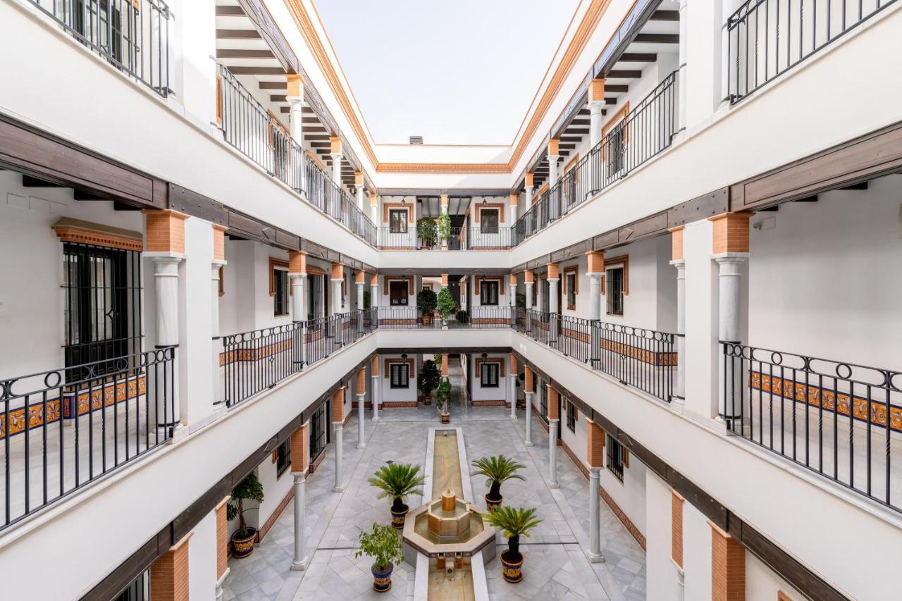 Center Of Seville! Luxury Apartment In Sevillian Manor House! エクステリア 写真